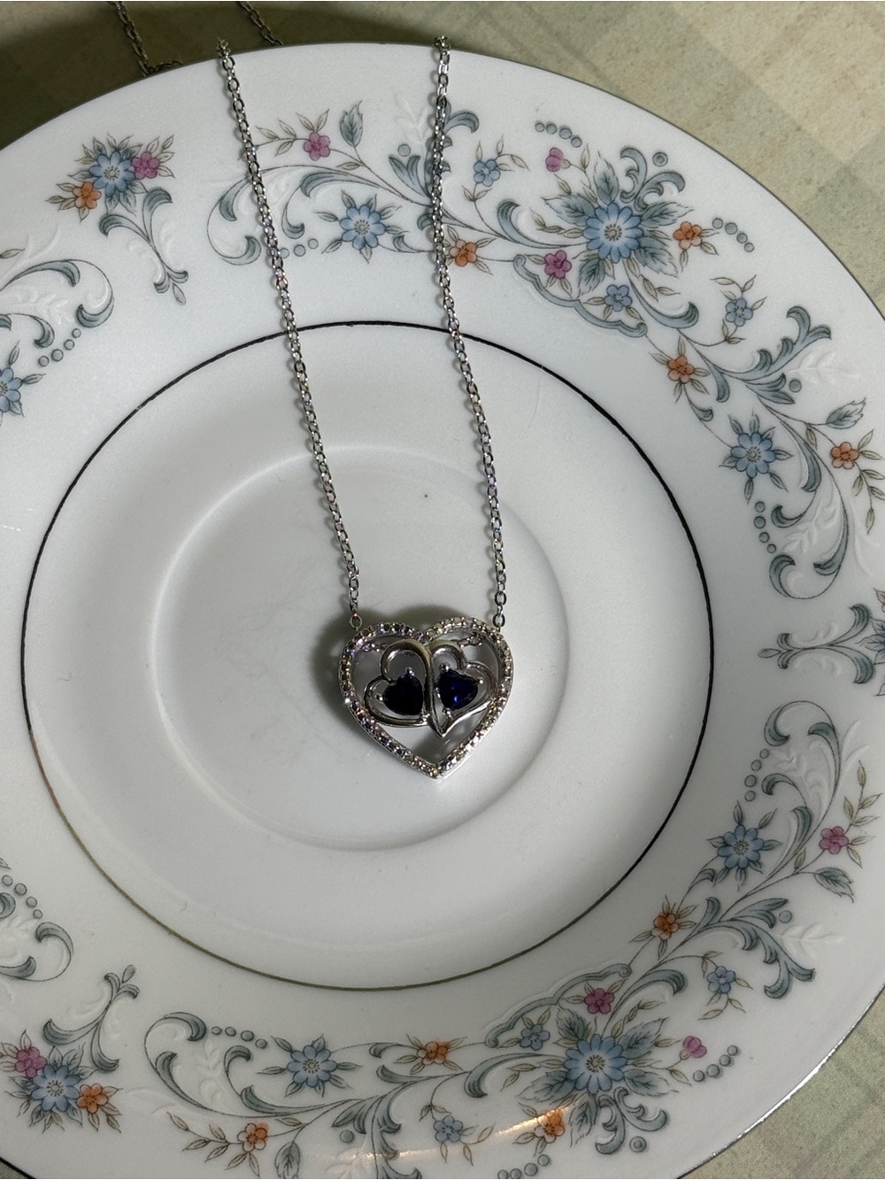 Genuine blue Saphhire and diamond Heart Pendant Necklace on 925 chain